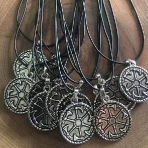 Deri Ipli Metal Kalkan Sallantili Kolye 12 Adet 3577ub