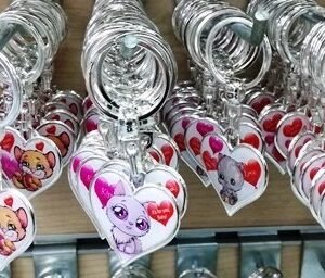 İmalattan Toptan Metal Desenli Kalp Anahtarlık Çeşitleri 10 Adet 2076mp