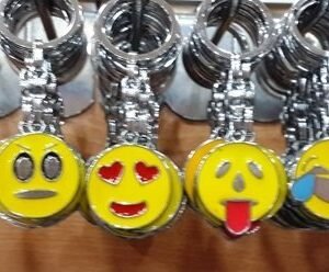Metal Karışık Emoji Anahtarlık Çeşitleri 12 Adet 657mp