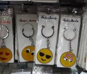 Metal Karışık Emoji Anahtarlık Çeşitleri 12 Adet 656mp